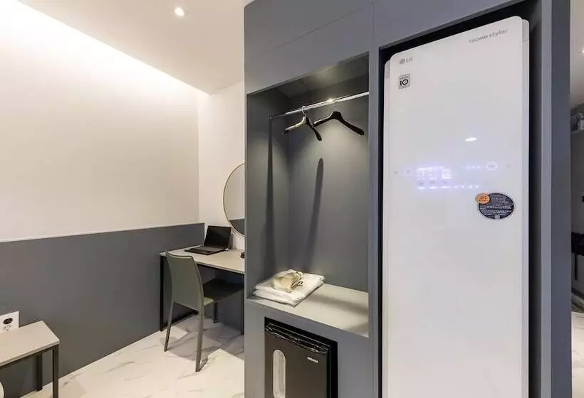Boeun Malti Self Check In Motel