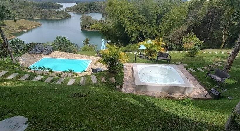 בית מלון כפרי Ab Natural Reserve