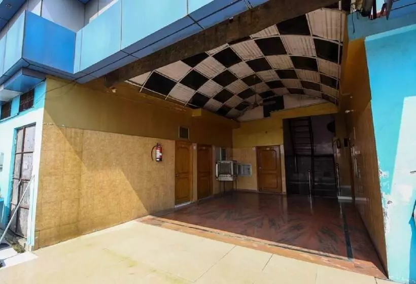 Hotelli Goroomgo Labh Mahal Meerut