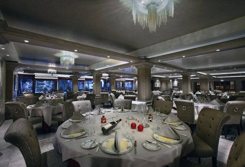 هتل Hôtel Le Lana