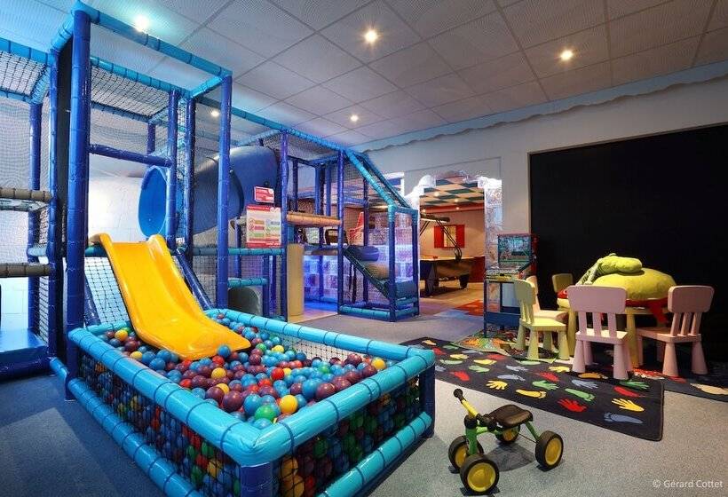 هتل Hôtel Le Lana