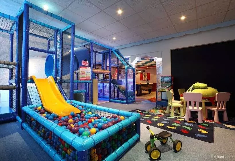 هتل Hôtel Le Lana