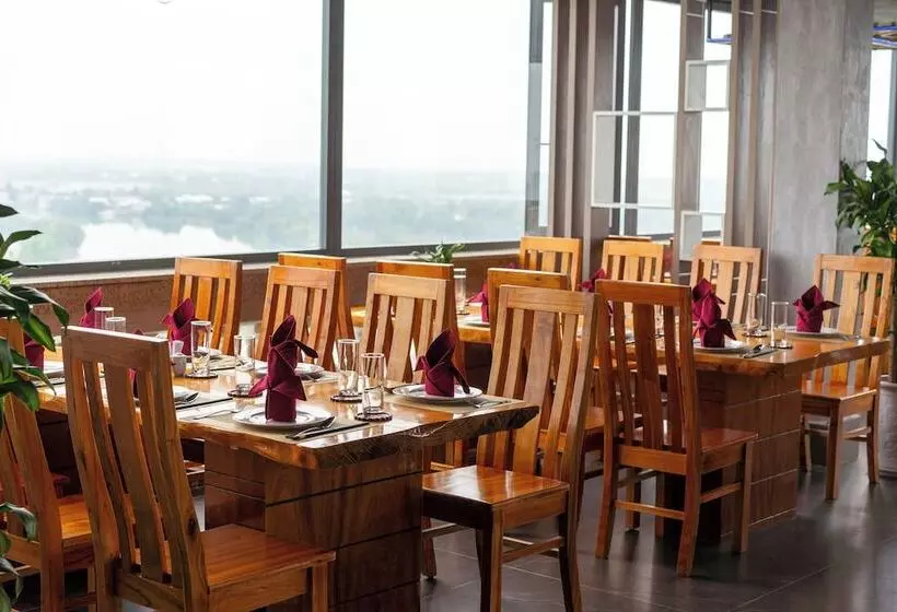 Pearl Beach Hotel Quy Nhon