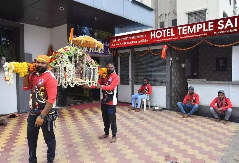 هتل Temple Sai