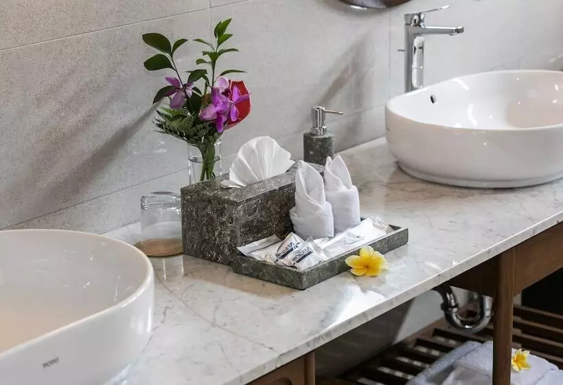 Hotelli Villa Daun 3 Canggu By Premier Hospitality Asia