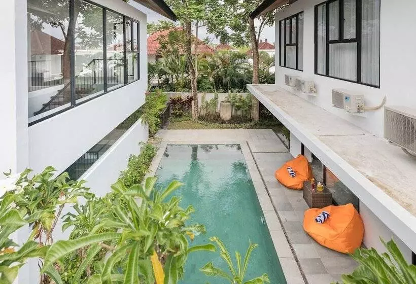 Hotelli Villa Daun 3 Canggu By Premier Hospitality Asia