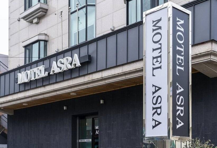 מוטל Gangneung Asra