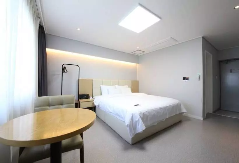 Motelli Jinju Caribe