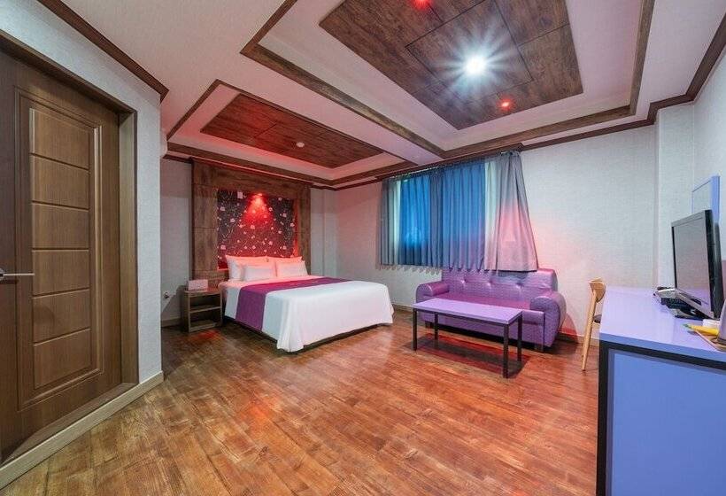 Мотель Sokcho Premier