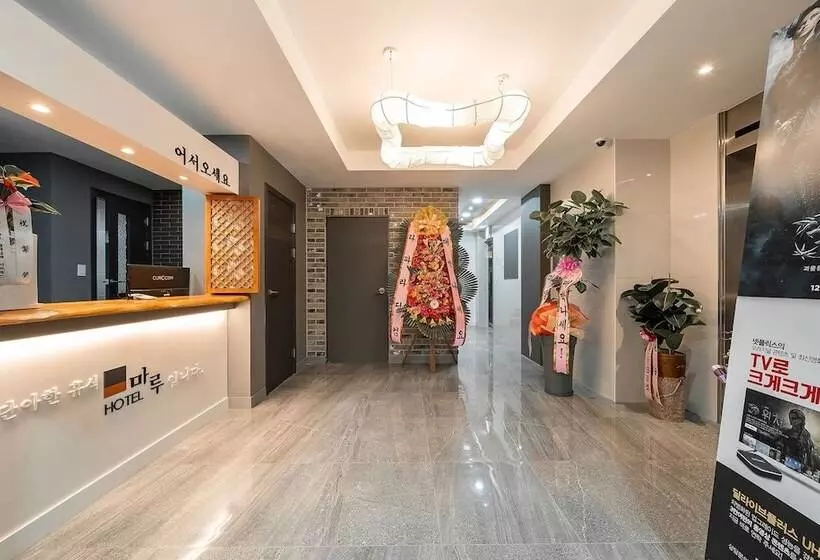 モーテル Yeoju Hotel Maru