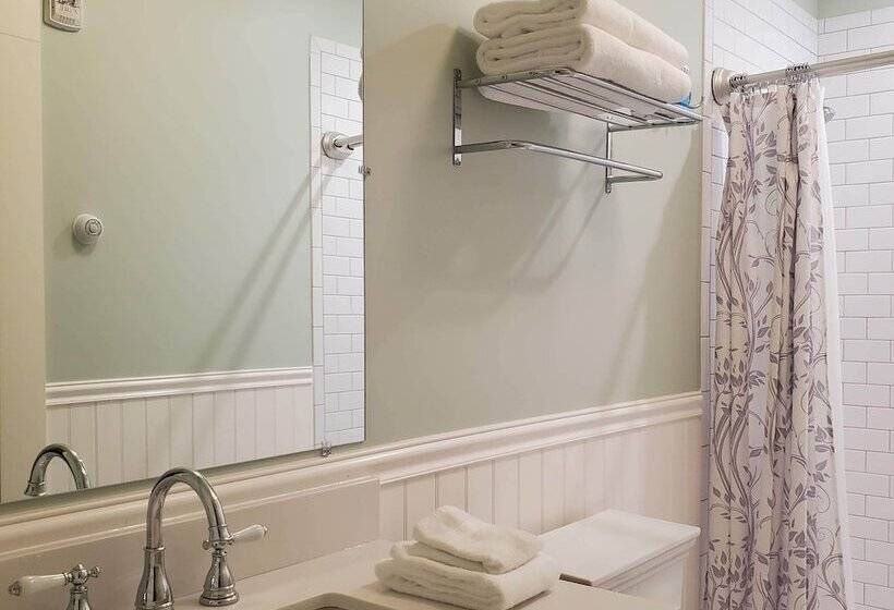 펜션 Bush House Inn