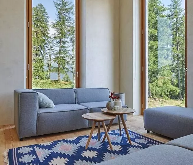 Majatalo Pensiun Laresch