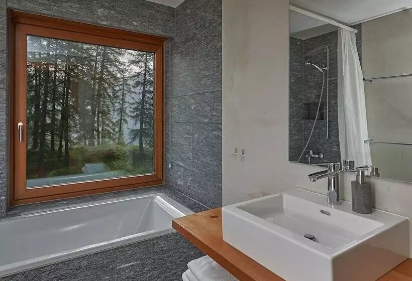 Majatalo Pensiun Laresch