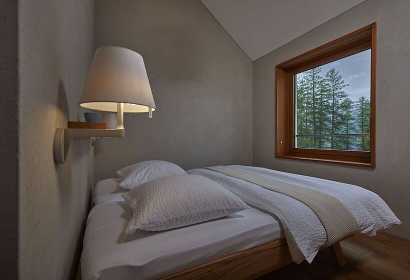 بنسيون Pensiun Laresch