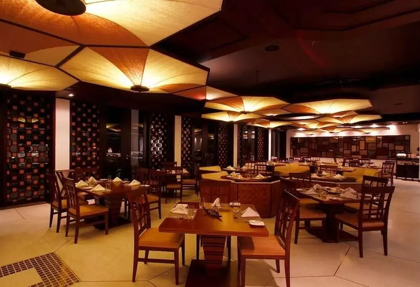 Plumeria Lake Resort & Spa