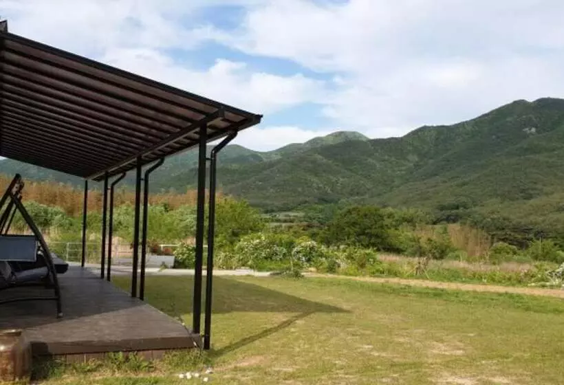 Pohang Haneulbyeoliyagi Pension