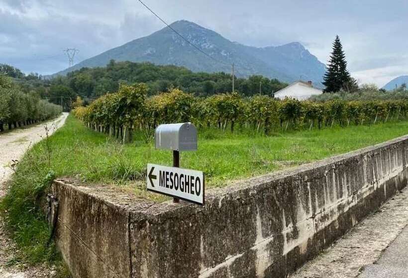 Unique Countryside Loft Room, Near Naples