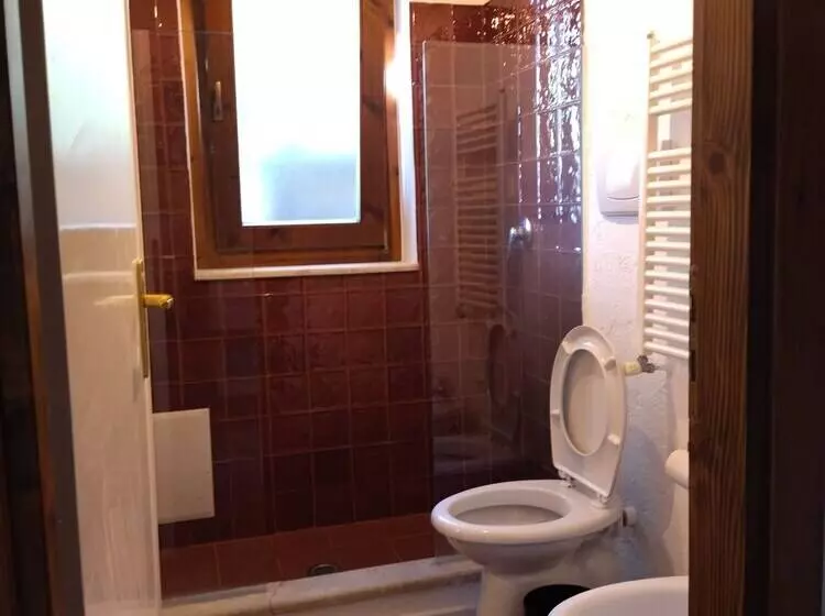 Unique Countryside Loft Room, Near Naples