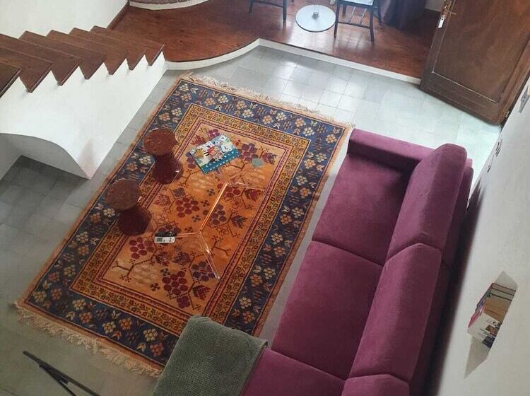 Unique Countryside Loft Room, Near Naples