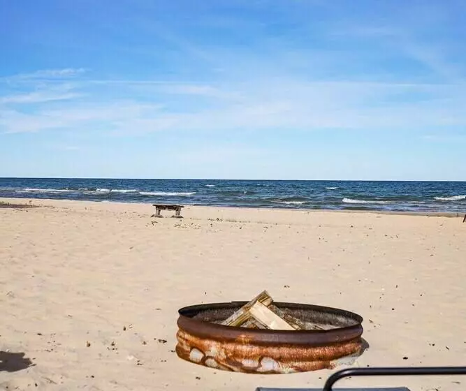 Beach Club Of Oscoda Cottages
