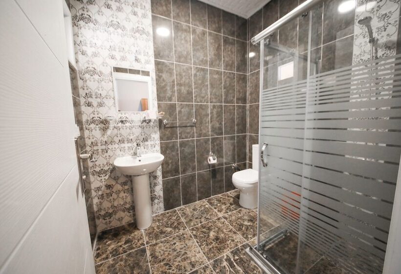 פונדק Agva Green Blue Otel