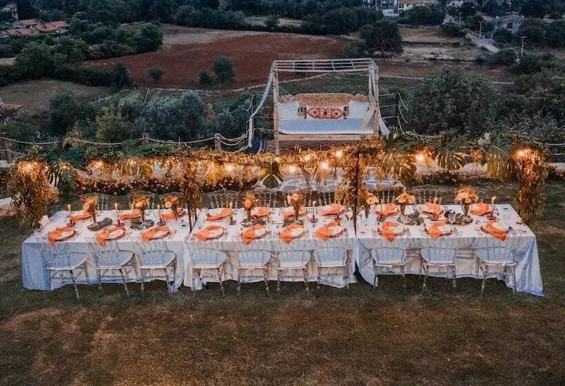 Hotelli Kassandra Heritage