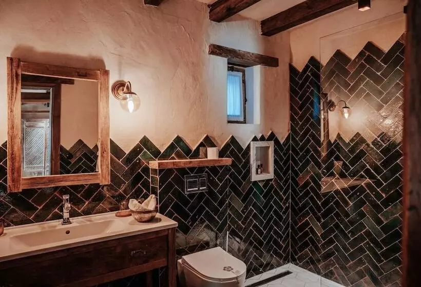 Hotelli Kassandra Heritage