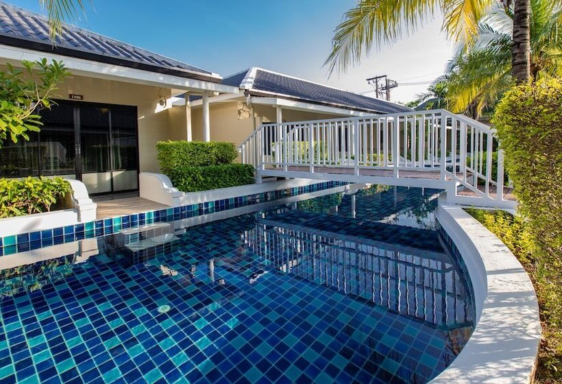 ホテル Blu Boat Pool Access Resort