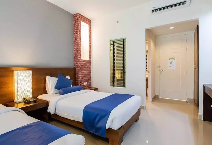 ホテル Blu Boat Pool Access Resort