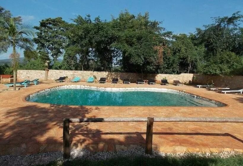 هتل Eden Rock Resort