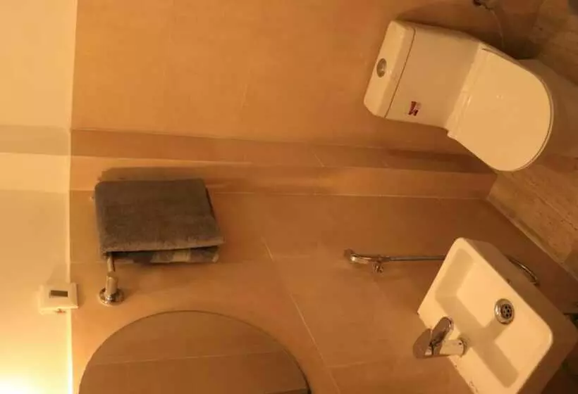 ホテル Goroomgo Eco Haritage Villa Imphal