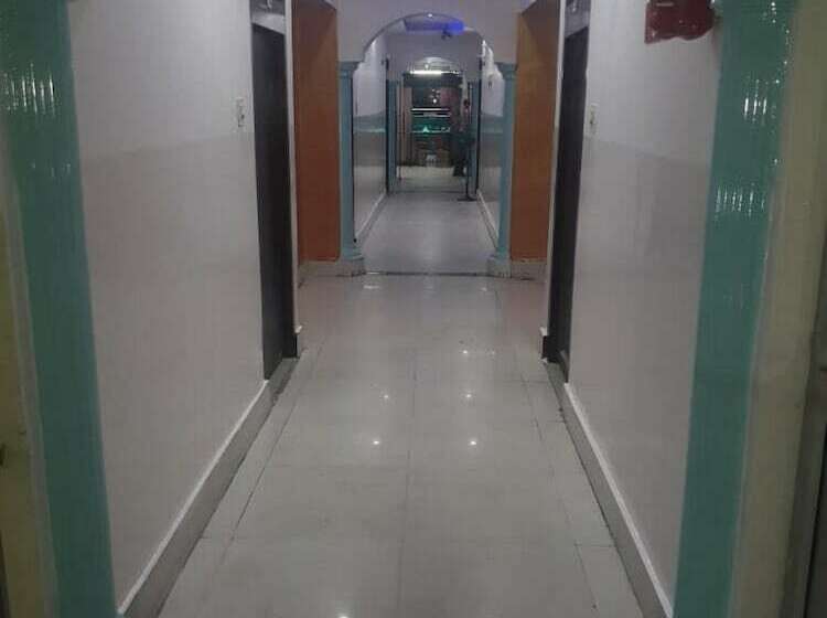 Goroomgo Mayagiri Hotel Patna