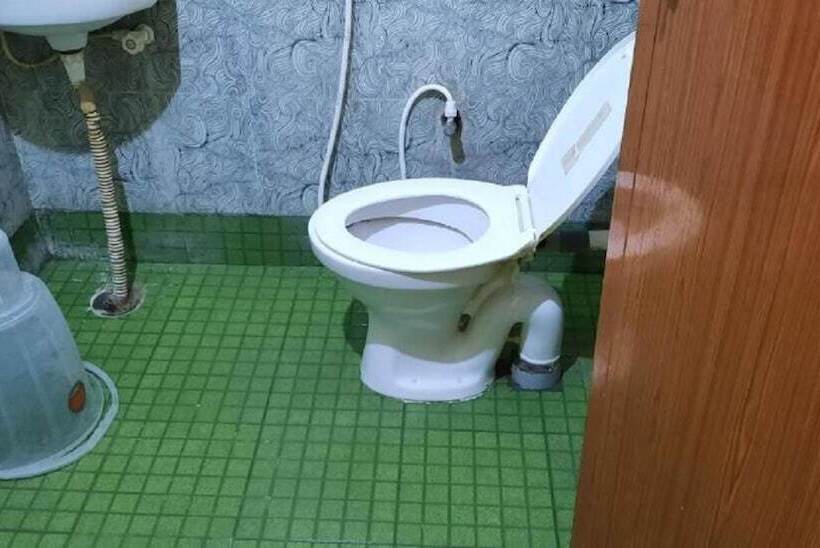 Otel Goroomgo Mr Residency Madurai