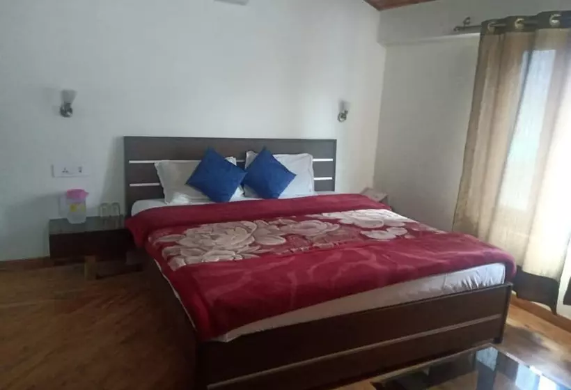 ホテル Goroomgo Tara Cottage Manali