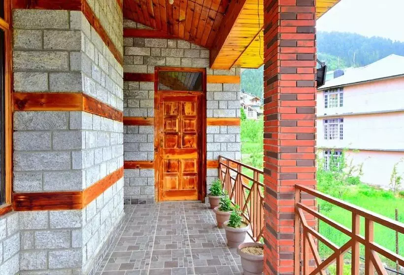 ホテル Goroomgo Tara Cottage Manali