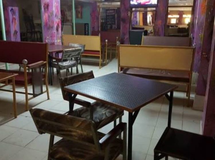 هتل Jaybee S Resort