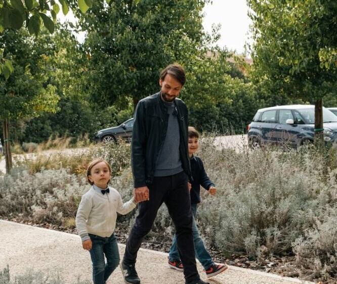 בית מלון כפרי Kairos Resort