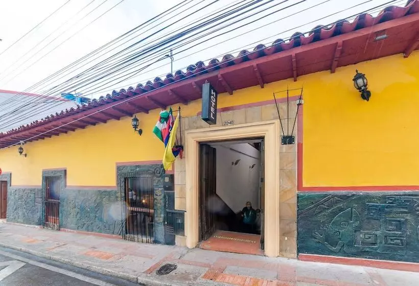 ホテル Kolonial Tunja