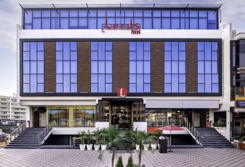 هتل Lords Inn Chandigarh Zirakpur