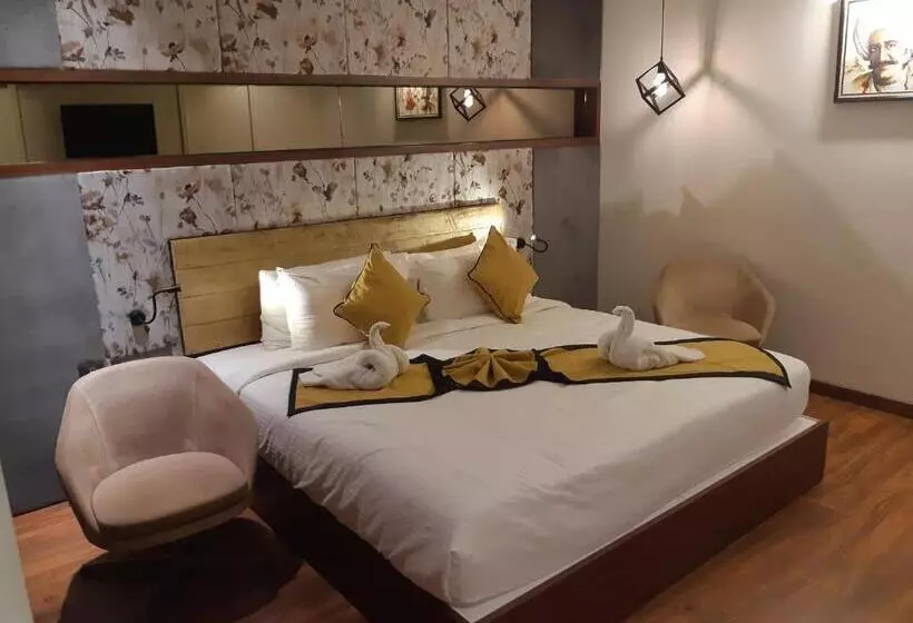 ホテル Namo Residency