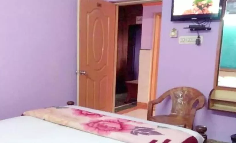 هتل Pph Living Ganesh Mahal