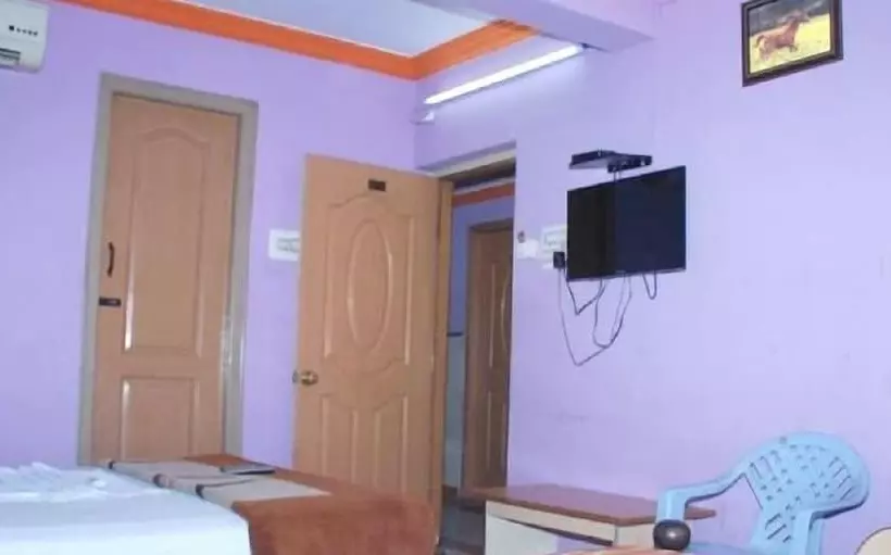 هتل Pph Living Ganesh Mahal