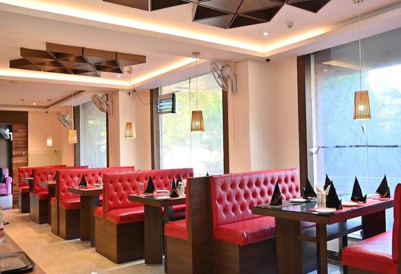 בית מלון כפרי Silver Land New Digha