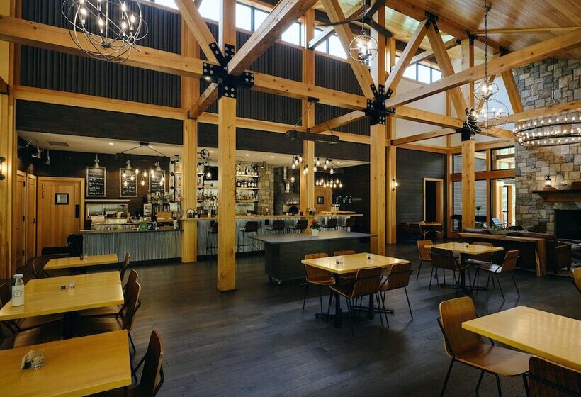 فندق Terramor Outdoor Resort