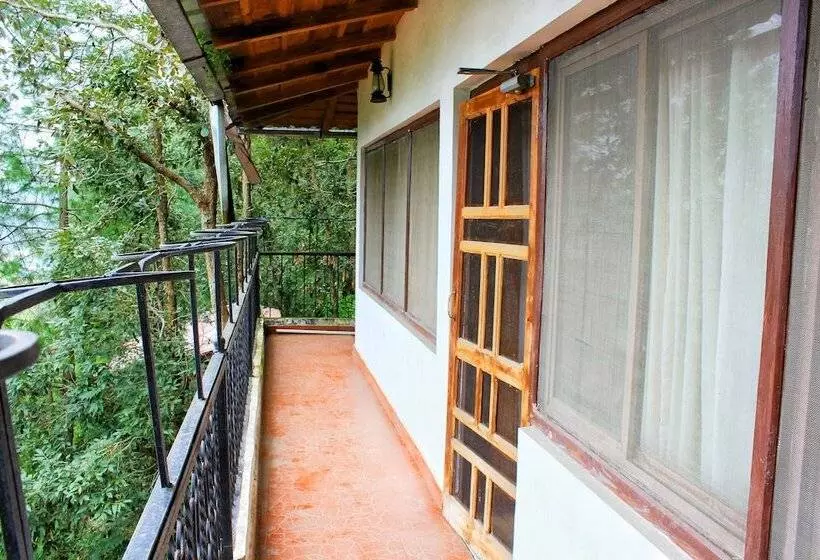 Hotelli The Canadian Woods Resort