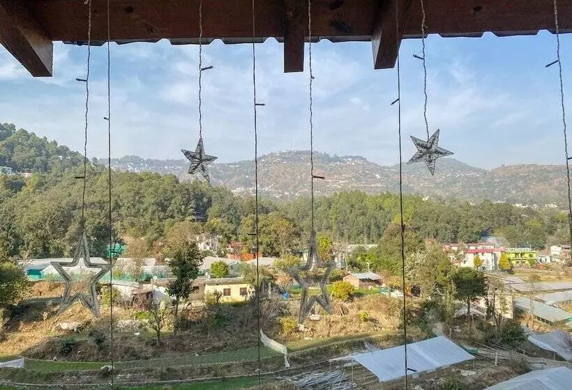 Hotelli The Canadian Woods Resort