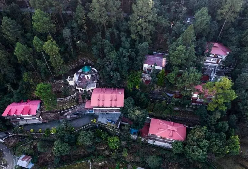 Hotelli The Canadian Woods Resort