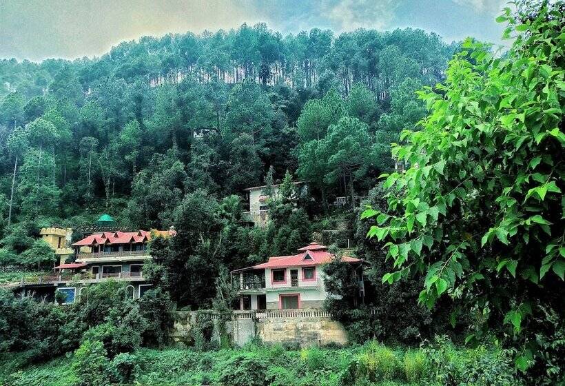 酒店 The Canadian Woods Resort