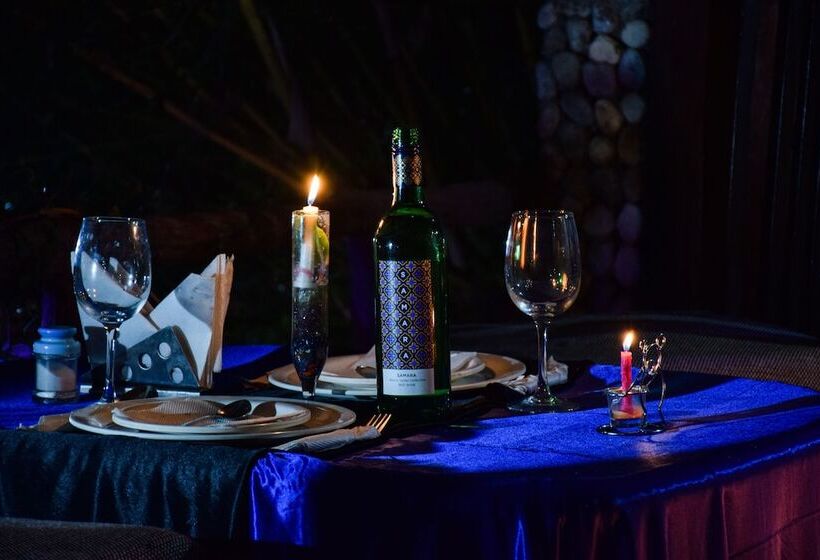 酒店 The Canadian Woods Resort