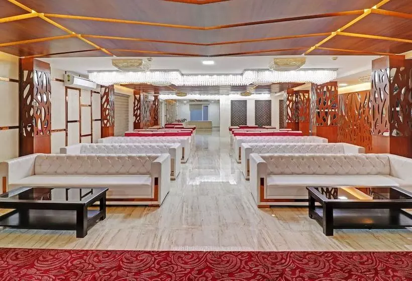 هتل Treebo Kanopy Greens